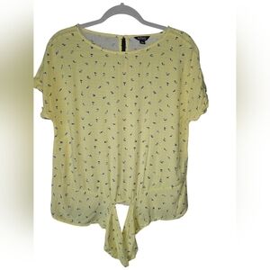Buffalo David Bitton Light Yellow Blouse Front Tie Keyhole Back Embroidery Trim
